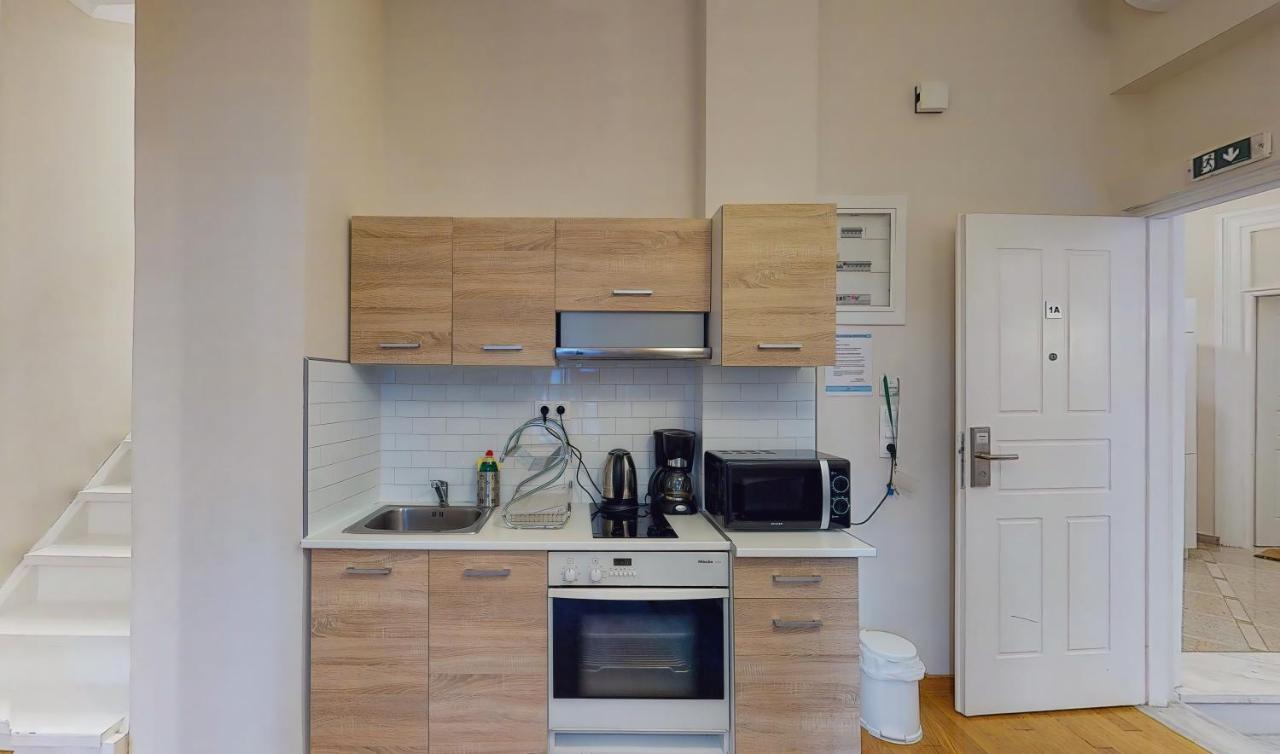 Central Apartments In Psiri - Athens Luaran gambar