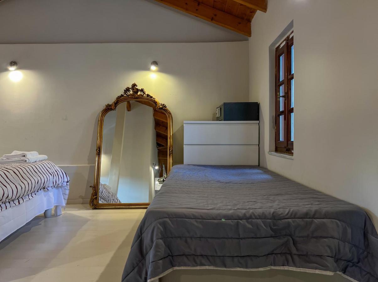 Central Apartments In Psiri - Athens Luaran gambar