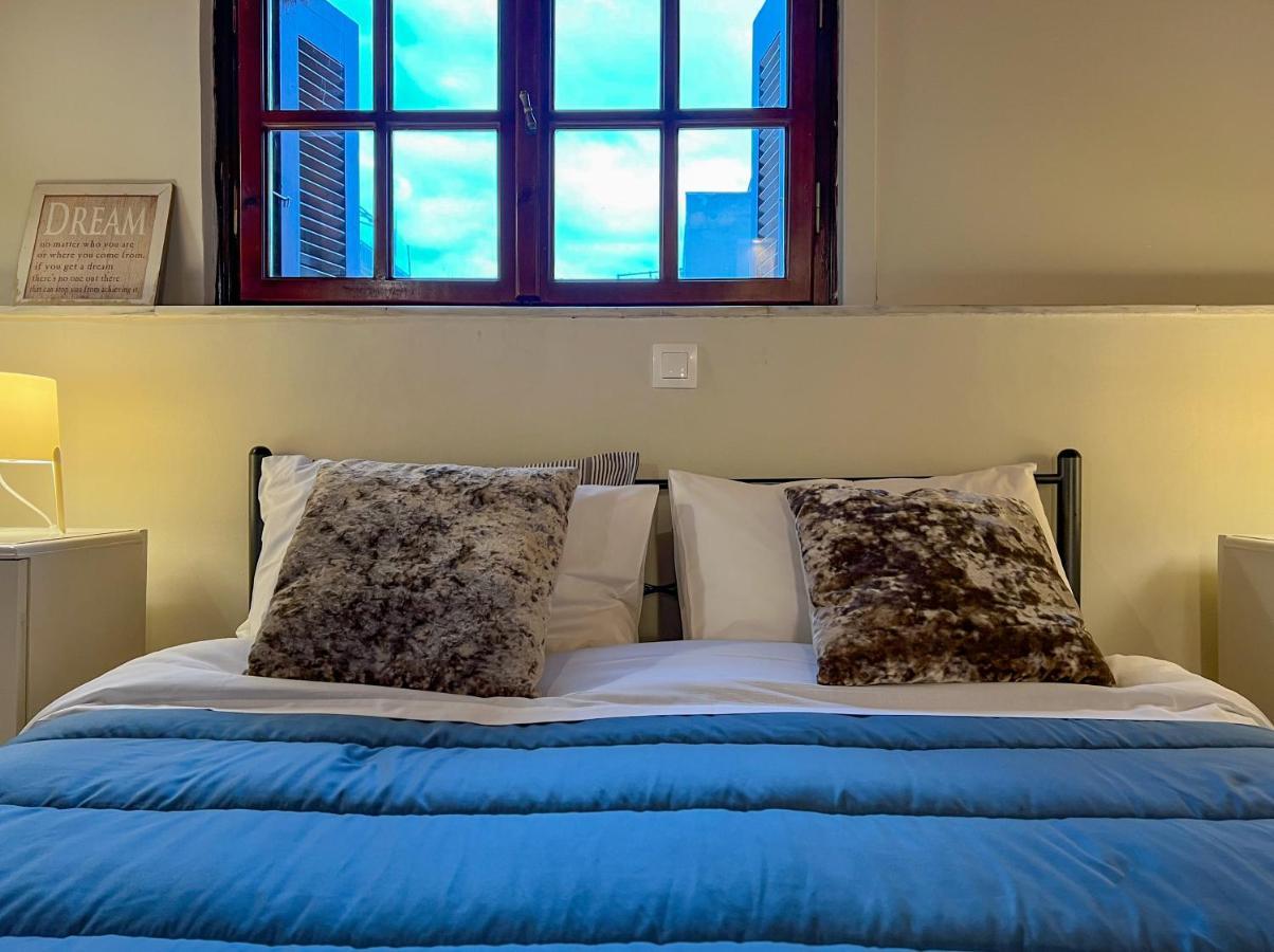 Central Apartments In Psiri - Athens Luaran gambar
